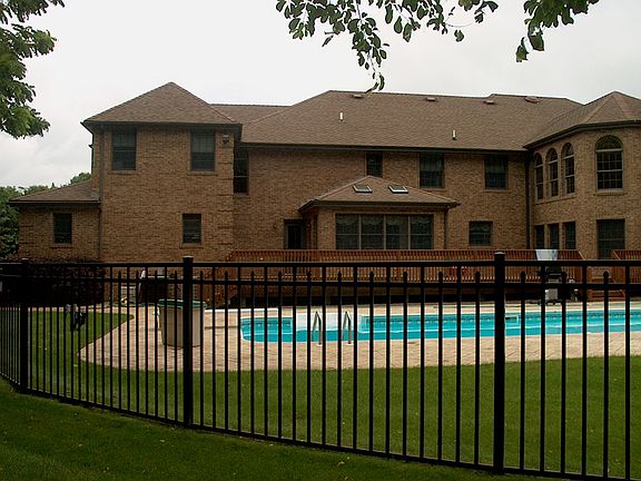 4th image of 1575 Priscilla Ct