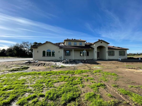 hollister homes for sale