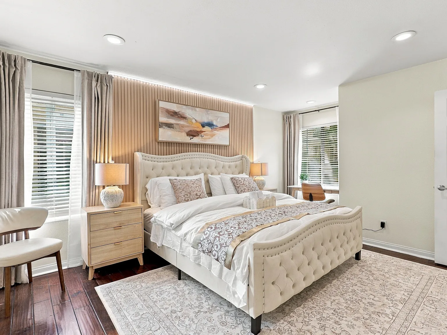 5510 Owensmouth Ave — Photo 3