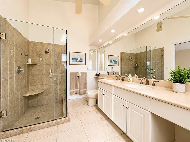 25151 Bay Cedar Dr — Photo 17