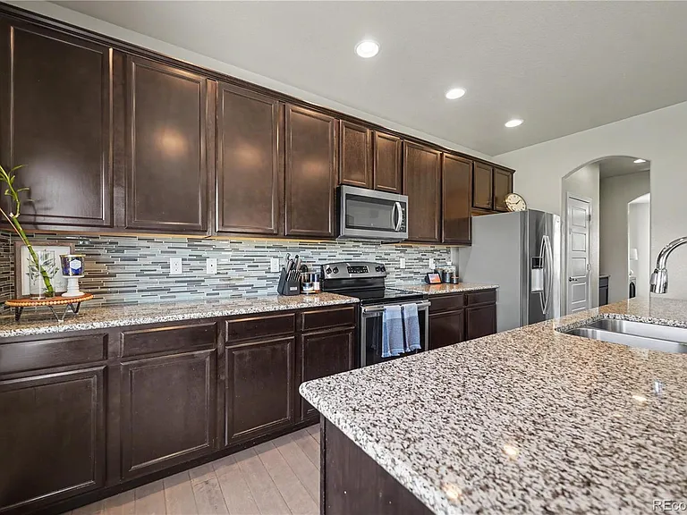 10592 Abrams Dr — Photo 6