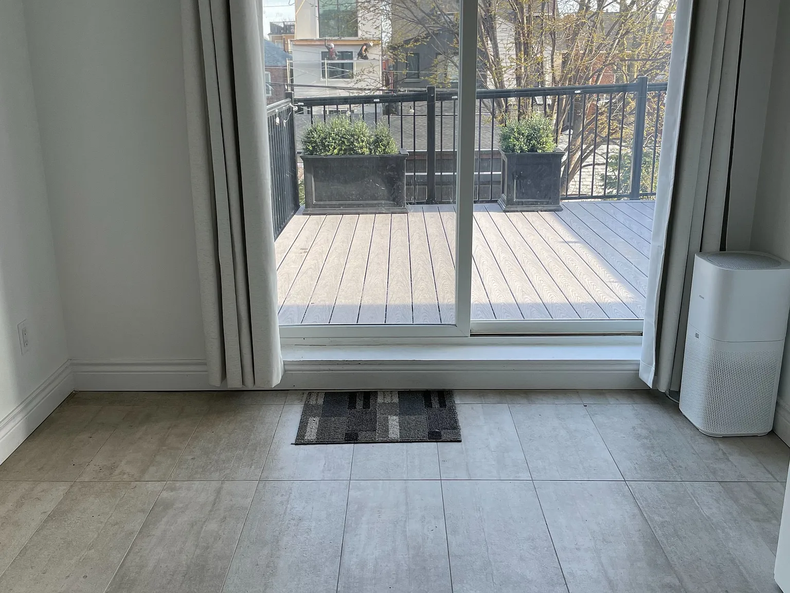 2 bed, $3,000 — Photo 2