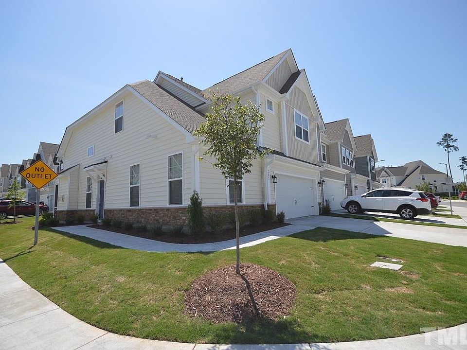 1st image of 301 Shale Creek Dr