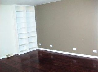 612 Garrard St APT 1, Covington, KY 41011