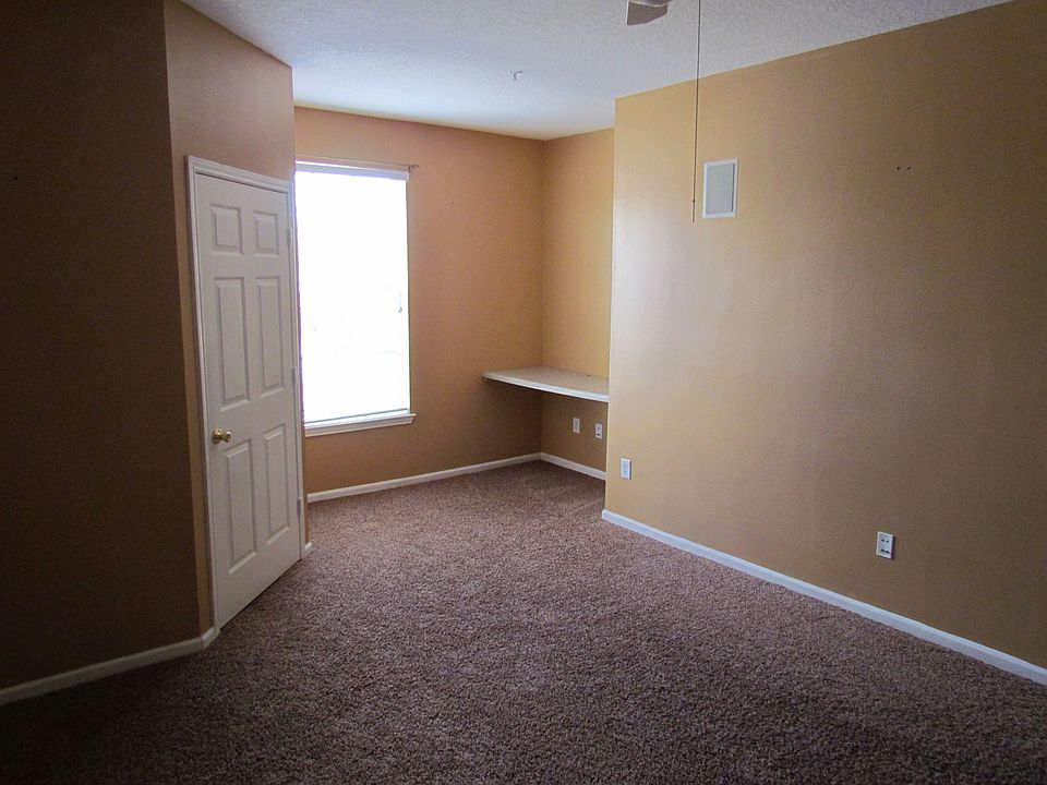 1st image of 14353 Fredricksburg Dr APT 904
