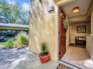 212 Foss Creek Cir APT A, Healdsburg, CA 95448