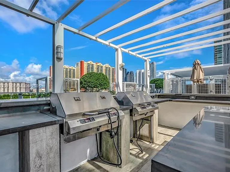 400 Sunny Isles Blvd #1708 — Photo 48