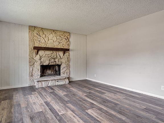 4th image of 5263/5265 Pebble Creek Trl