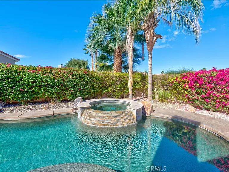70 Rocio Ct — Photo 38