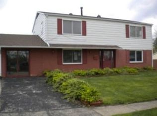 6200 Longford Rd, Dayton, OH 45424