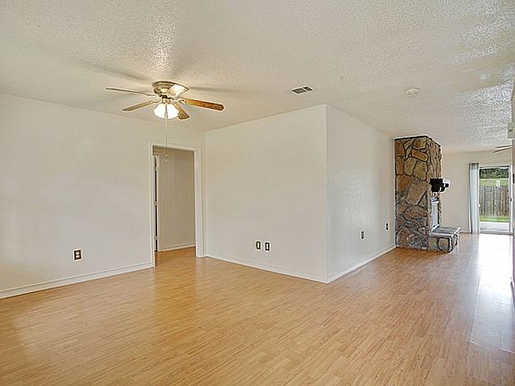 2nd image of 5437 Tusa Dr