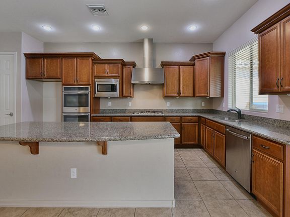 5th image of 12416 N Wind Runner Pkwy