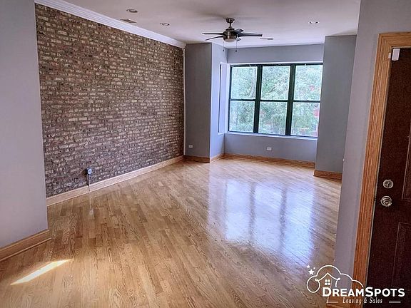 3rd image of 4715 S Michigan Ave