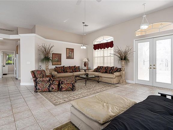 5th image of 9765 Mar Largo Cir