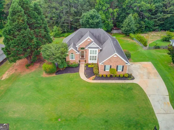 3072 Parks Run, Loganville, GA 30052