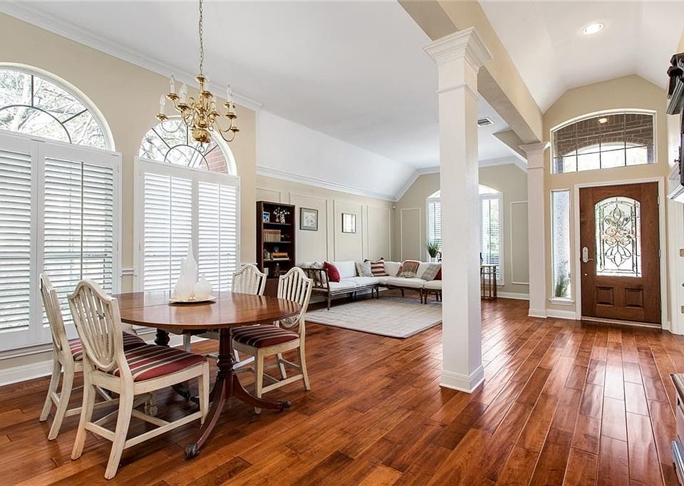 1st image of 7607 Yaupon Dr