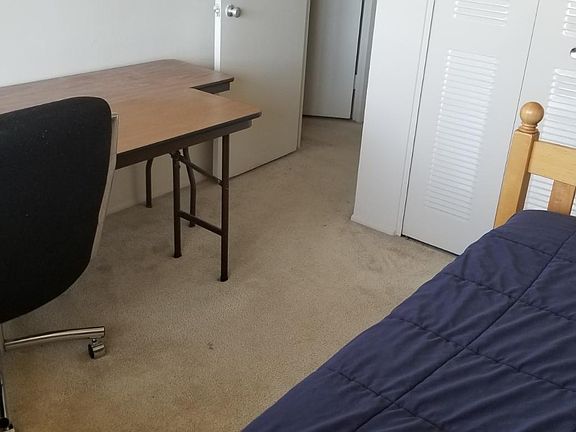4th image of 2200 Fuller Ct #302B