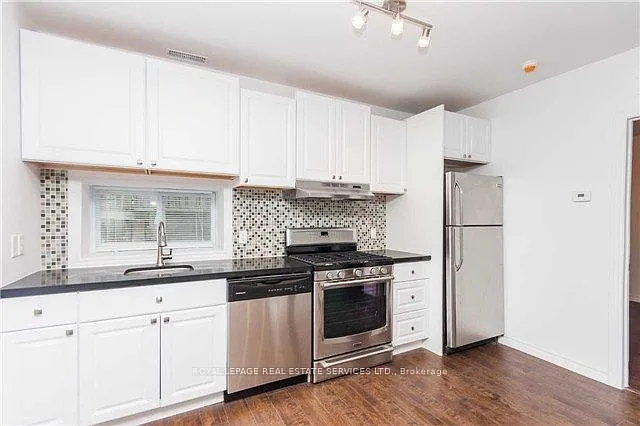 55 Hillsdale Ave E #2 — Photo 3