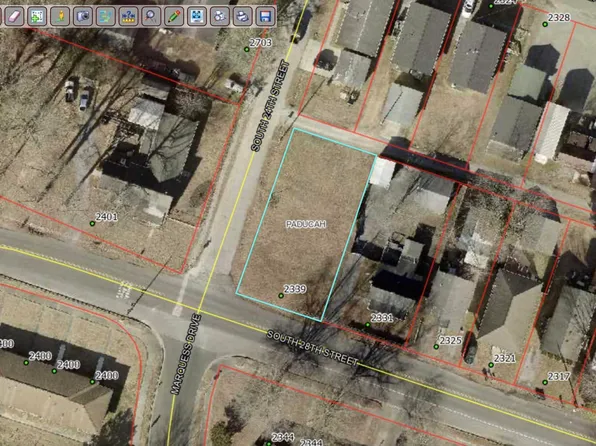 2339 S 28th St, Paducah, KY 42003