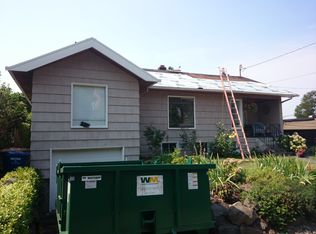 7555 44th Ave SW, Seattle, WA 98136