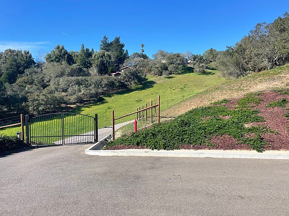 4th image of 1300 Ponza Ln