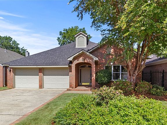 2nd image of 221 Placid Ln