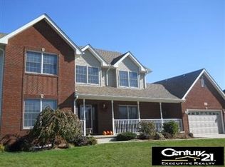 10541 Park Pl, Winfield, IN 46307