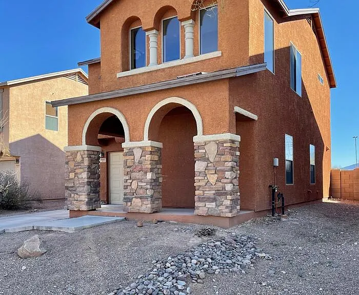 7047 S Ladys Thumb Ln — Photo 2