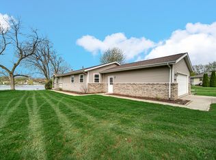 1559 Happy Valley Rd, Crown Point, IN 46307