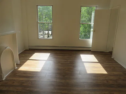 Rented by Space Real Estate | media 26