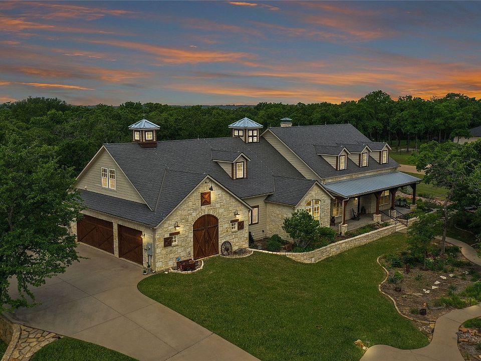 1st image of 841 Badminton Dr