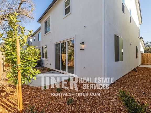 4th image of 8935 Fair Oaks Blvd