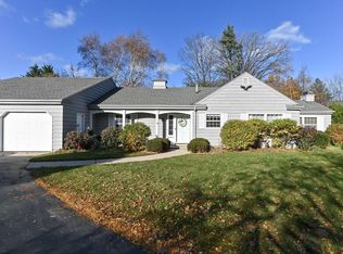 9610 N Orchard Ct, Mequon, WI 53092