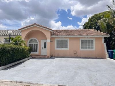 7688 NW 181st St #7688, Hialeah, FL, 33015