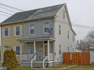331 W 3rd St, Florence, NJ 08518