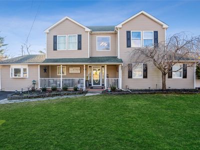 40 Brookhaven Dr, Rocky Point, NY, 11778