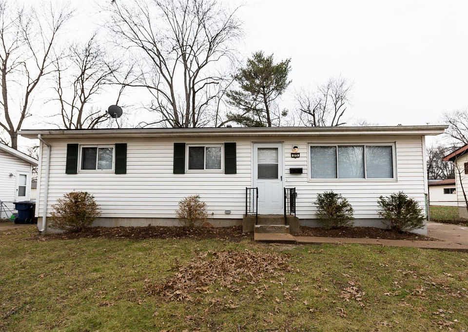1st image of 275 Elmdale Dr