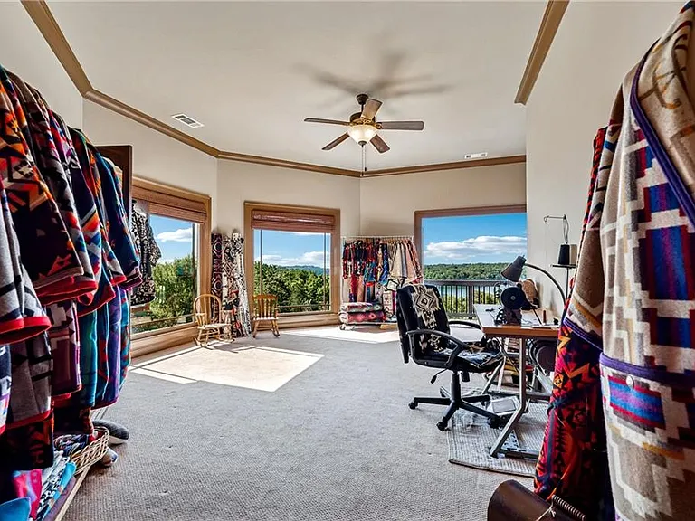 6407 Grand Marina Cir — Photo 77