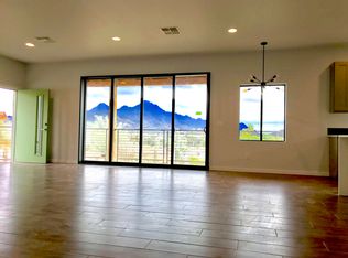 1326 E Las Palmaritas Dr, Phoenix, AZ 85020