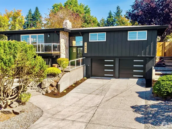 1845 N Hawthorne Drive, Tacoma, WA 98406