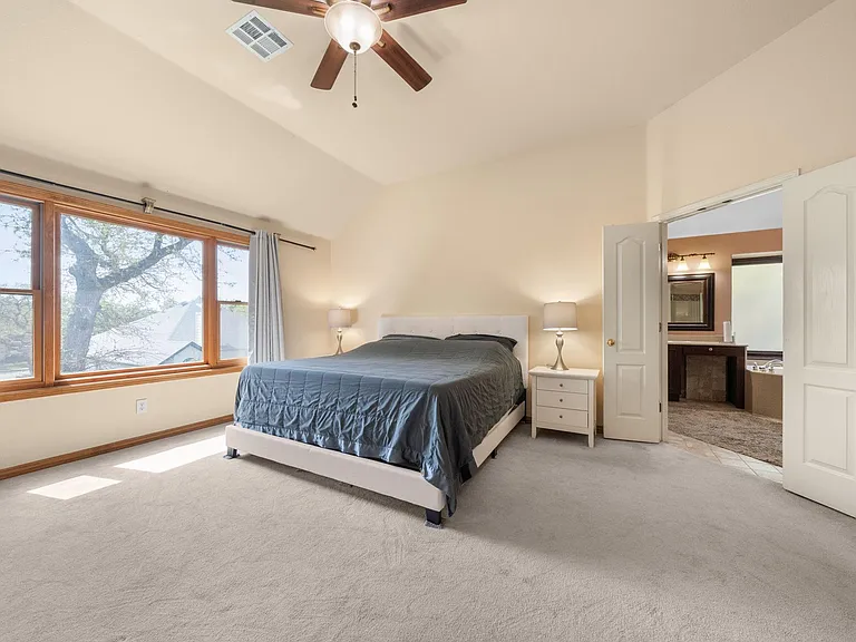 1512 Amelia Dr — Photo 20
