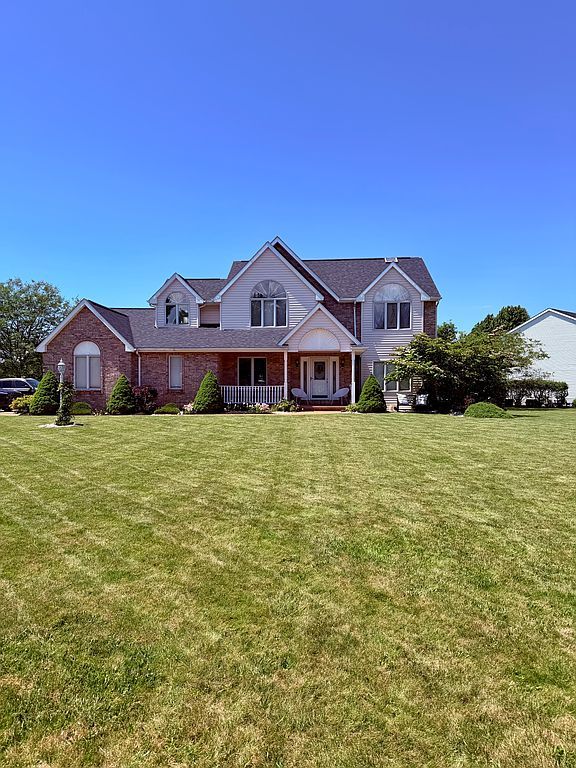 30 Ashwood Ln - Property Image