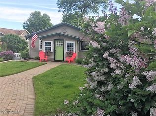 2002 Ames Dr, Portage, MI 49002