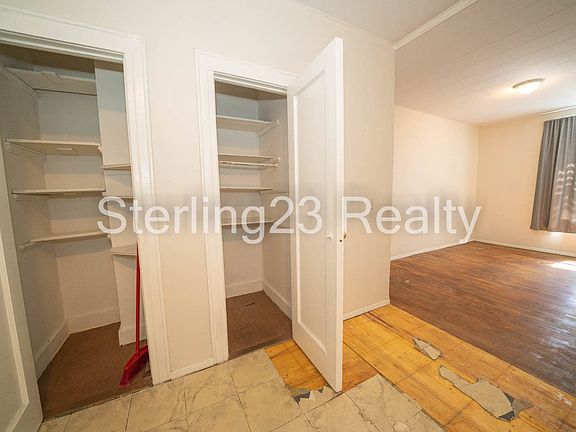 4th image of 30-61 33rd St #2