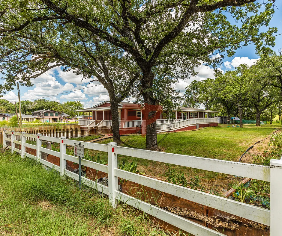 444 Happy Swaner Lane - 1 — Photo 3