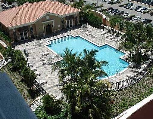 2nd image of 3232 SW 22nd St APT 906