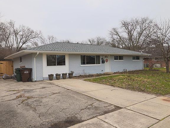 2nd image of 4682 Richwood Dr