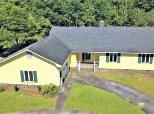 1007 Lombardy St, Marion, SC 29571