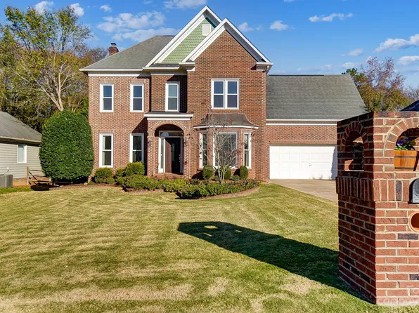 12706 Wetherburn Ln, Charlotte, NC 28262