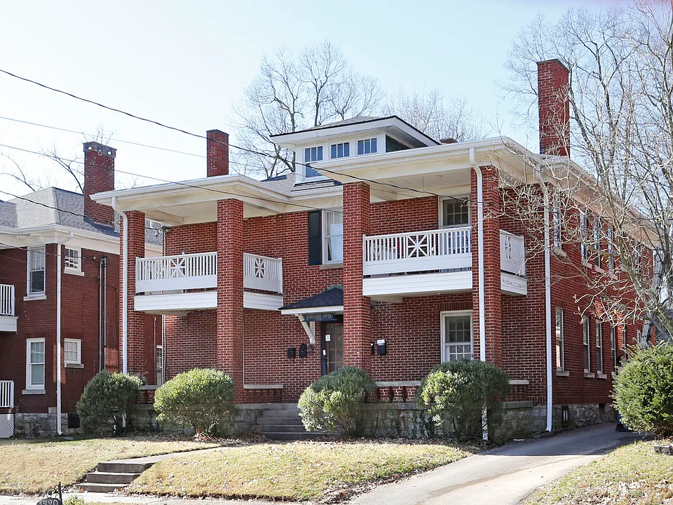This is a wonderful old house that in an absolutely premier spot in Chevy Chase . The unit that's available is top left. Some of the following pictures though were taken in a right-side facing unit, but all spaces are laid out the same, so no worries.